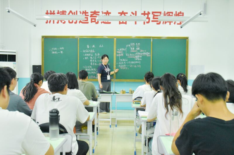 2023陜西考生高考成績(jī)不理想，還可以選擇復(fù)讀嗎？