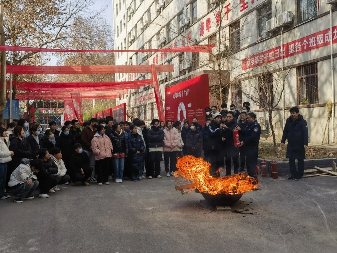 預防為主，生命至上！我校組織開展消防應急演練